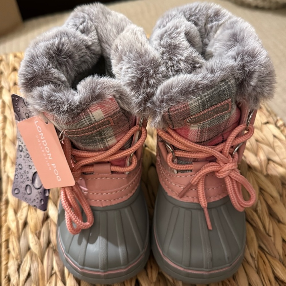 London Fog pink and gray plaid winter boots